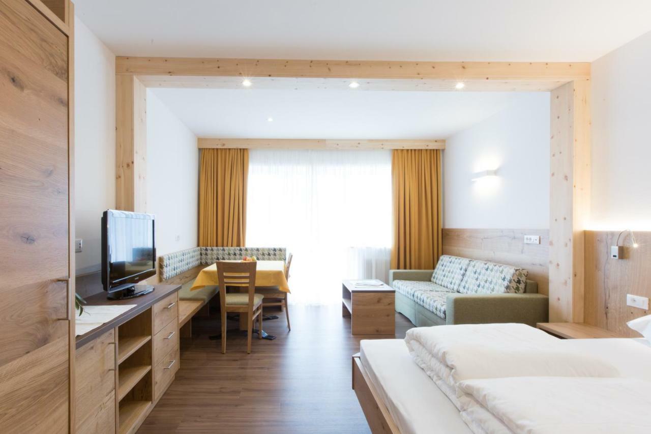 تيرولو Hotel Appartement Inge المظهر الخارجي الصورة